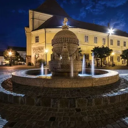 Akvamarin Downtown Апартаменты