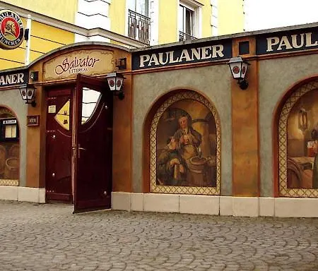 Akvamarin Downtown Секешфехервар